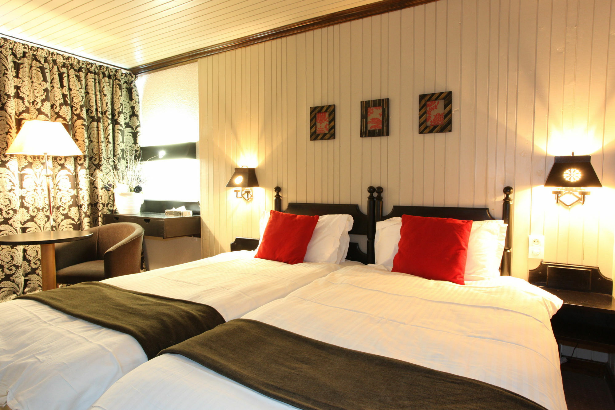 Chalet Hotel Le Val D'Isere Esterno foto